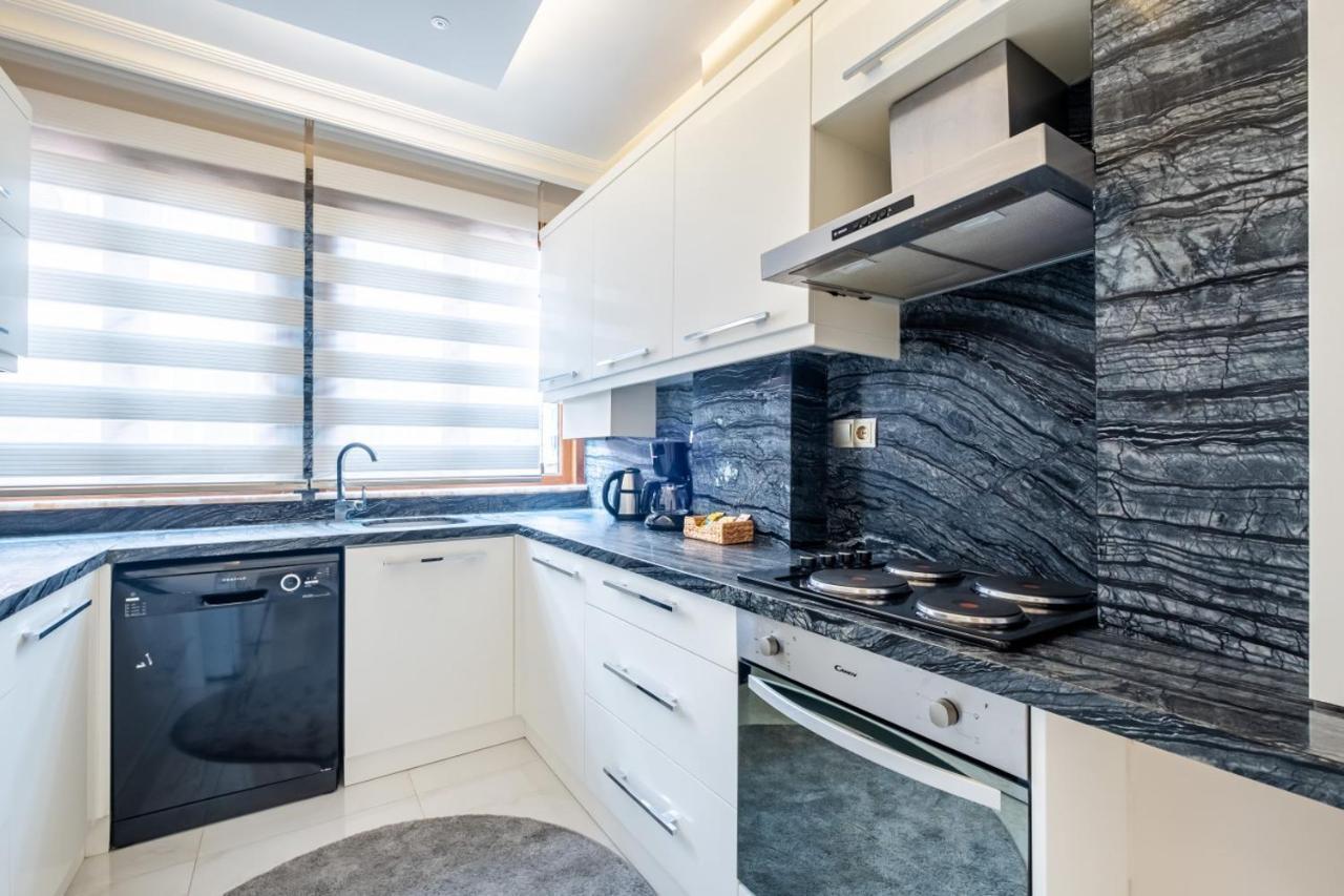 Apartament Captivating Flat With Balcony Near Besiktas Pier Stambuł Zewnętrze zdjęcie